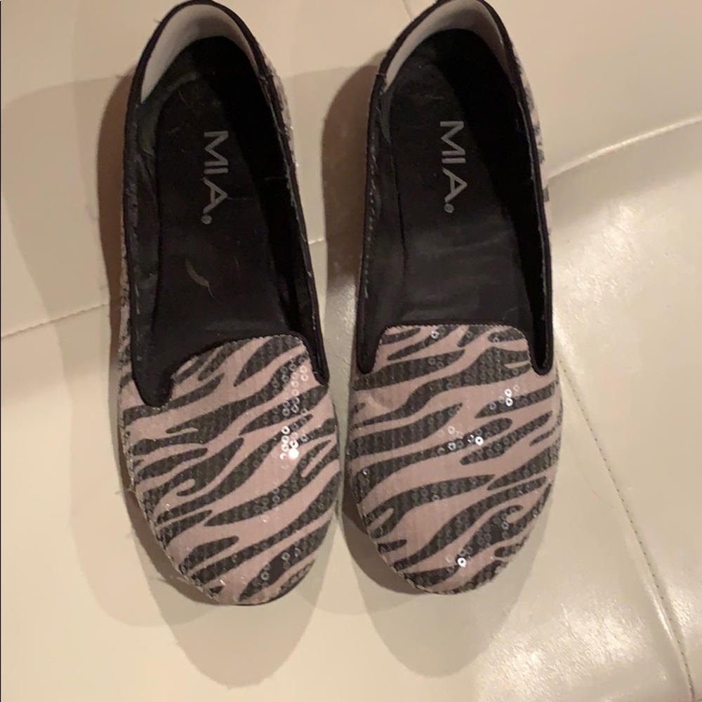 Mia Animal Leopard Print Sequin Loafers